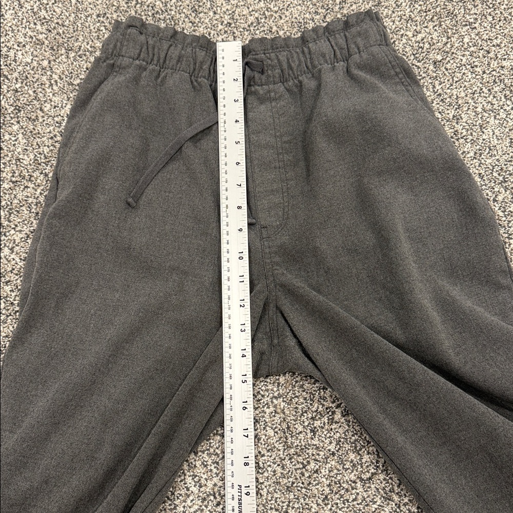 Abercrombie & Fitch Gray Pull On Business Casual Elastic Waist Dress Pants SizeM - Picture 12 of 13